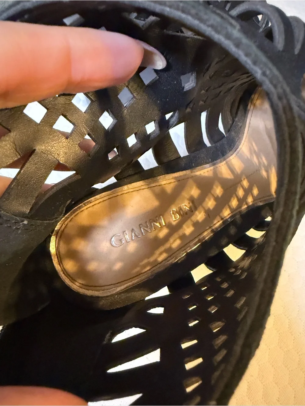 Gianni Bini Black Cutout Platform Heels Size 8